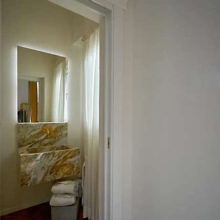 Chiara Class Apartman *