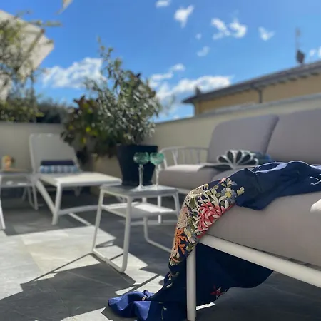 Chiara Class * マリーナ・ディ・ピエトラサンタ