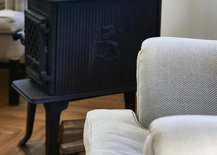 Chiara Class * מרינה די פיאטרסנטה